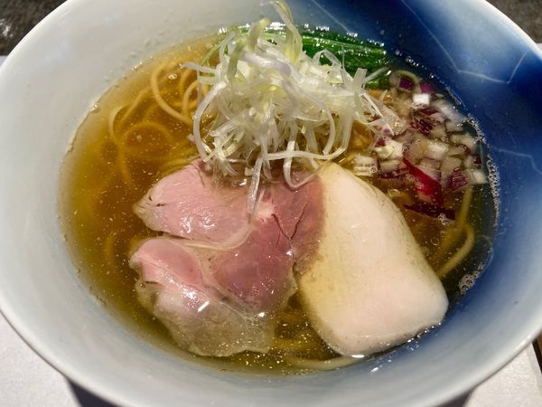 「白醤油中華そば：900円」@ZEN LABORATORYの写真