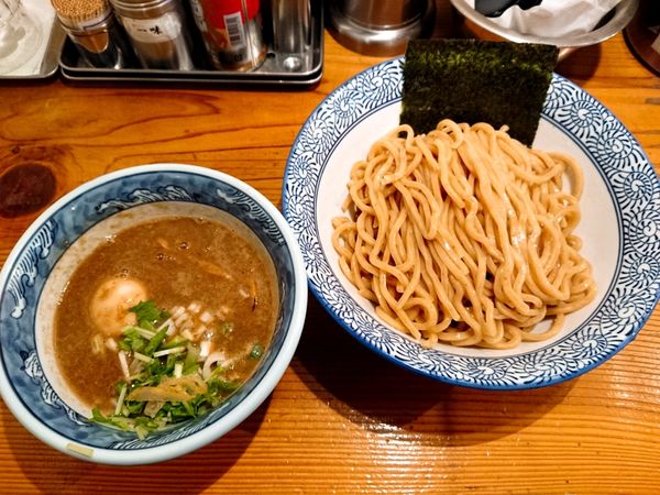 「濃厚味玉入つけ麺」@道玄坂マンモスの写真