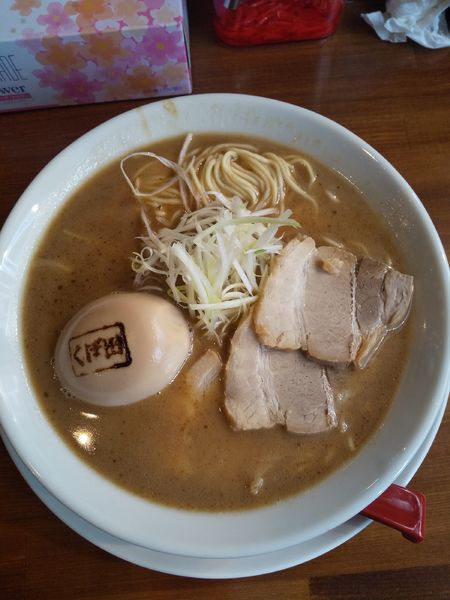 「海老そば（味玉付き）」@濃厚海老そば くぼ田の写真