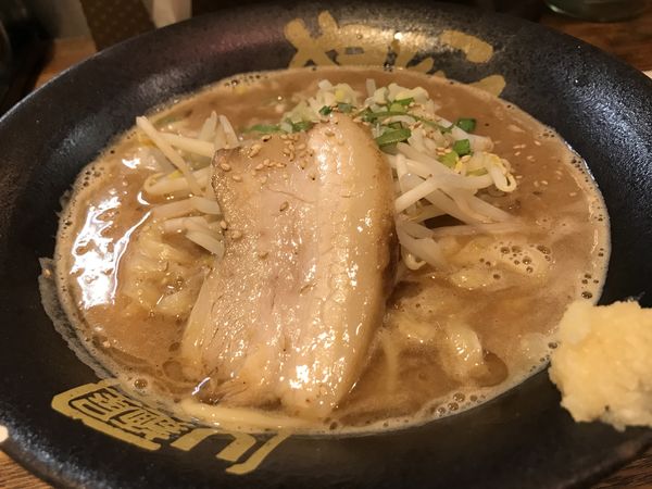 「ラーメン」@麺屋やっとこ 三田店の写真
