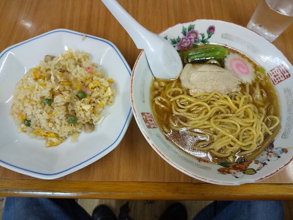 「ラーメン+半チャーハン￥850」@三陽 虎ノ門店の写真