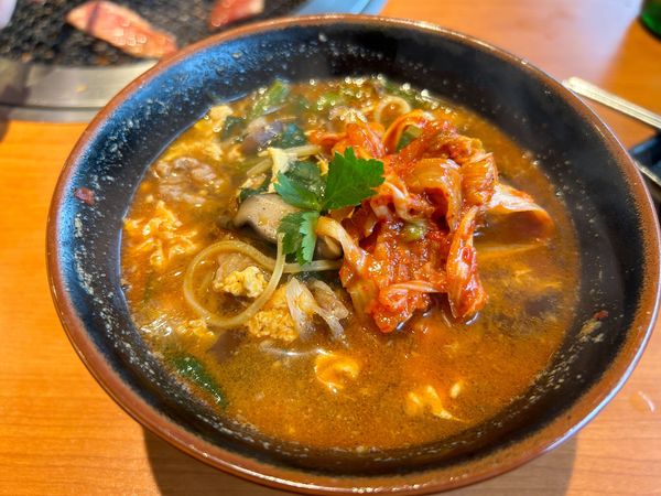 「ユッケジャンラーメン 759円+他いろいろ」@安楽亭 東久留米店の写真