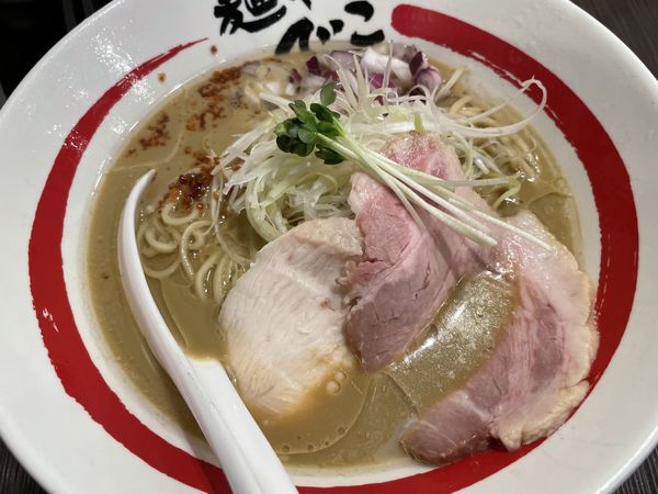 「冷やし濃厚牡蠣そば」@麺や でこの写真