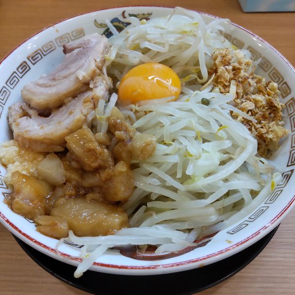 「ミニラーメン（￥780）＋汁なしに変更（￥100）」@豚山 蒲田店の写真