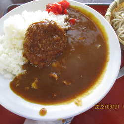 ミニコロッケカレーとミニもり蕎麦セット 800円