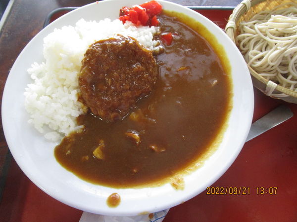 「ミニコロッケカレーとミニもり蕎麦セット 800円」@寿美吉の写真