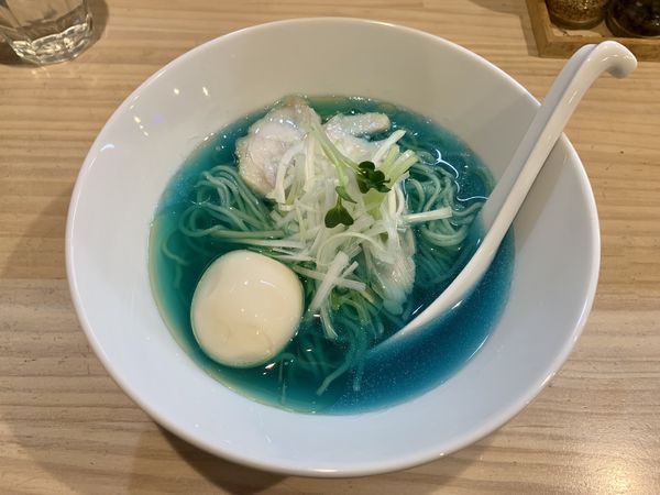 「鶏清湯　青　1100円」@濃厚鶏出汁拉麺 吉法師 KIPPOSHIの写真