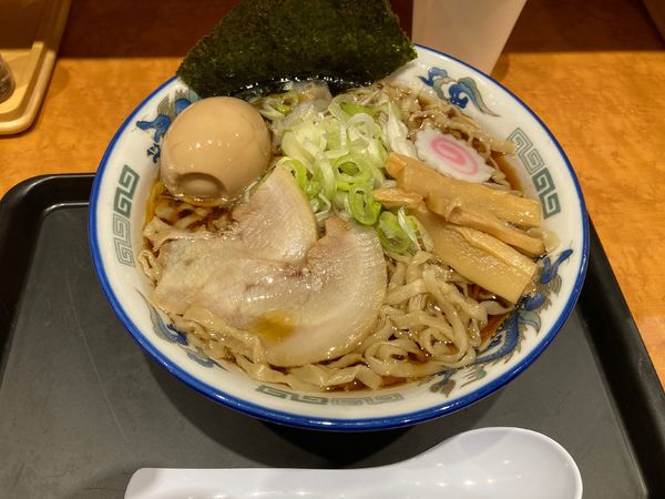 「新　味玉中華そば」@舎鈴 新所沢店の写真