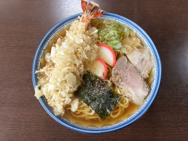 「天ぷら中華そば 980円」@松葉屋の写真