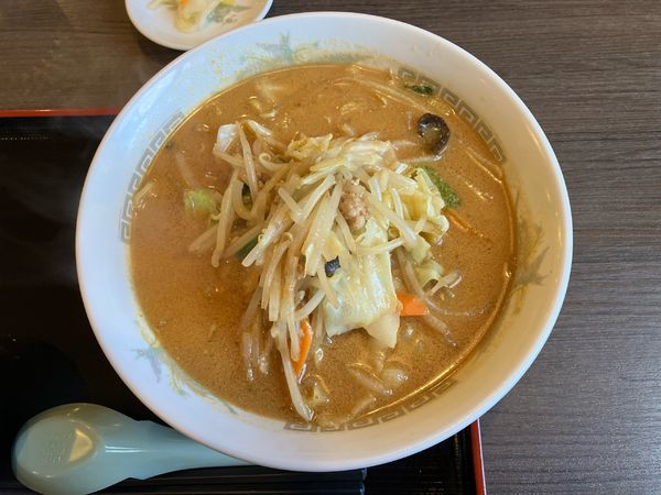 「味噌ラーメン」@万八ラーメン 虹ヶ丘店の写真