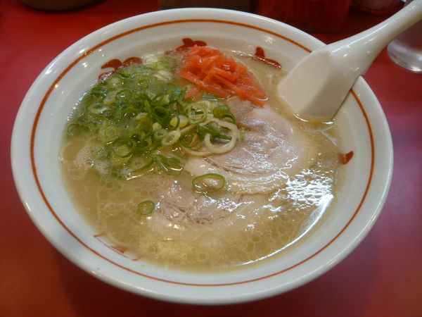 「長浜ラーメン」@博多長浜屋台やまちゃん 銀座店の写真