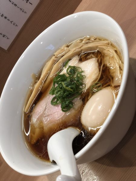 「特製醤油らぁ麺」@らぁ麺 はやし田 武蔵小杉店の写真