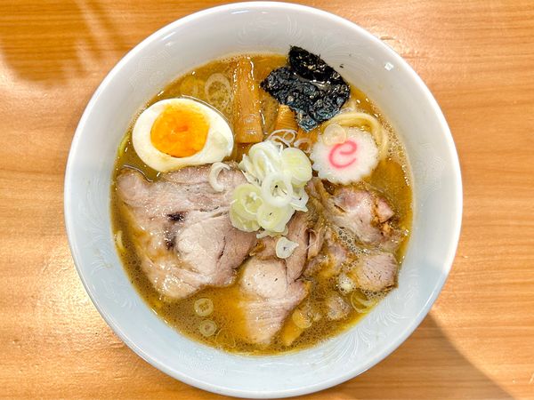 「★＜水曜日特別営業＞大勝軒リスペクト 中華そば🍜¥950」@麺処 ほん田 東十条店の写真