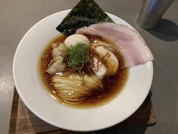 「特上醤油らぁ麺」@Ramen Break Beatsの写真