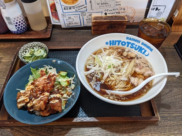 「ランチ麺セット　957円（税込）」@らーめん食堂HITOTSUKIの写真