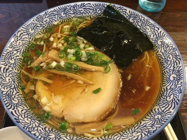 「醤油ラーメン」@實の写真