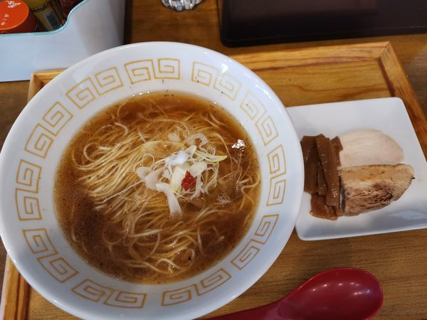 「鶏にぼしソバ」@UMAMI SOUP Noodles 虹ソラの写真
