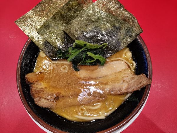 「家系らーめん(並)」@家系らーめん しずく家の写真