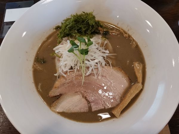 「濃い煮干しらーめん」@ラーメンは好きですかの写真