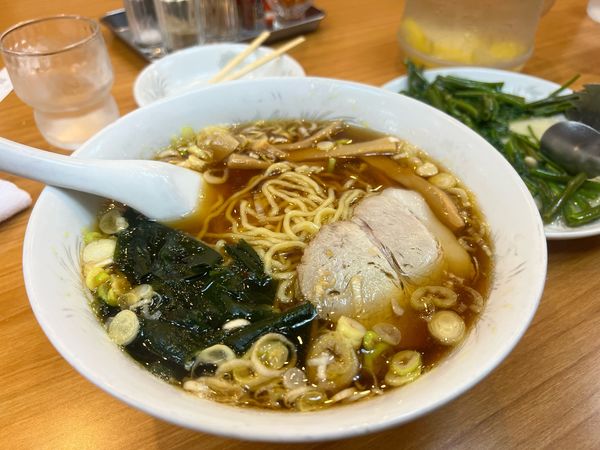 「醤油ラーメン」@興隆菜館の写真