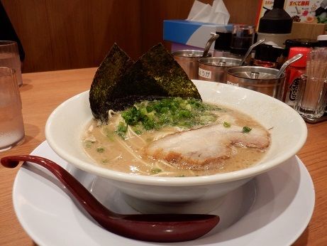 「ラーメン」@がっとん 多摩境店の写真