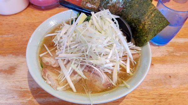 「チャーシューメン+白ねぎ」@四号家の写真