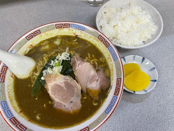 「カレーラーメン、ライス」@味の大王 室蘭本店の写真