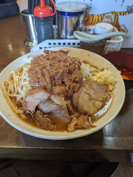 「大ラーメン+生玉子」@麺屋 歩夢の写真