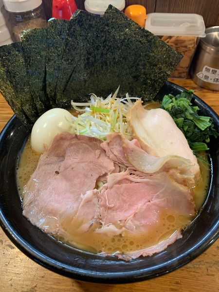 「特製ラーメン」@横浜ラーメン とんこつ家 いわき店の写真