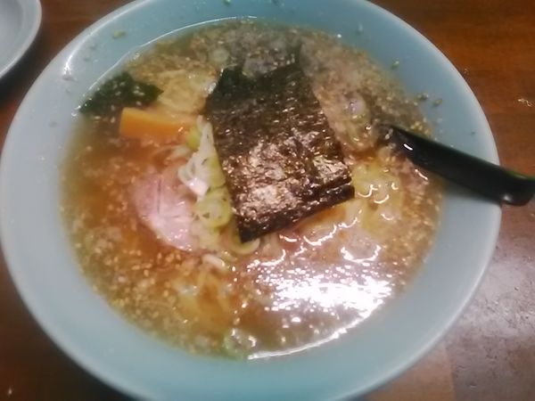 「塩ラーメン(500円)」@ラーメンファミリーの写真