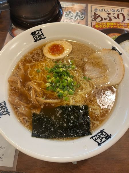 「東京とんこつラーメン大盛(920円)」@おおぎやラーメン 本庄店の写真
