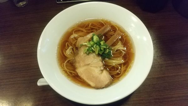 「中華そば750円」@中華そばと餃子の写真