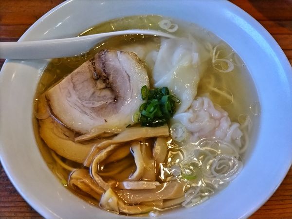 「エビワンタン麺　塩味」@らーめん 三福の写真