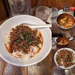 四川燃麺＋ライス