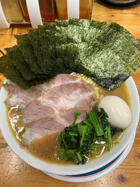 「全部載せラーメン　大」@横浜家系ラーメン 武蔵境つばさ家の写真