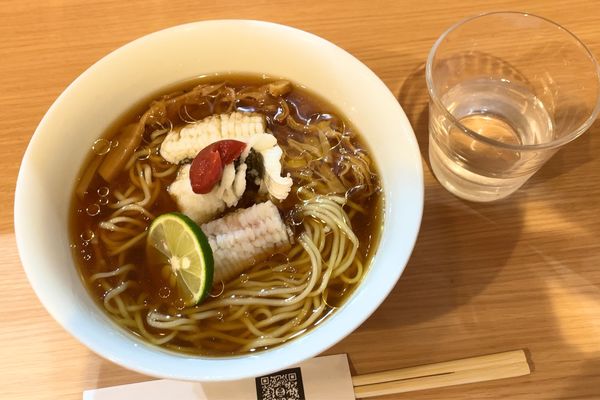 「限定 冷やし鱧出汁らーめん & ヅケ飯」@RAMEN ガモウスマイルの写真