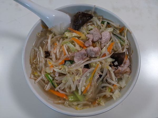 「湯麺：1000円」@薬膳四川料理 味芳斎 支店の写真