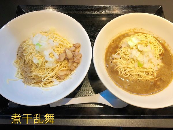 「淡麗かけソバ（1000円）、和え玉（300円）」@煮干乱舞の写真