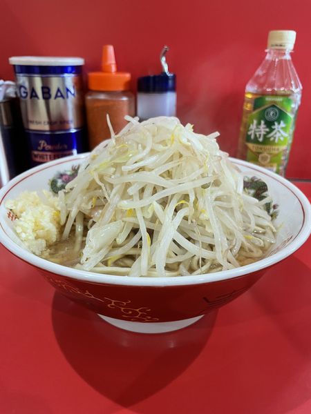 「小ラーメン（にんにく）¥750」@ラーメン二郎 千葉店の写真