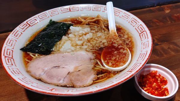 「醤油ラーメン&激辛唐がらし７００円」@中華そば専門店 びんびん亭 瑞穂店の写真