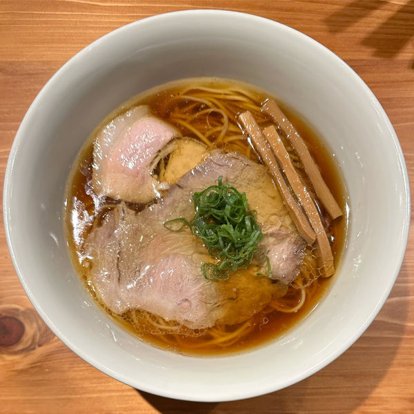 「醤油らぁめん」@麺 ふじさきの写真