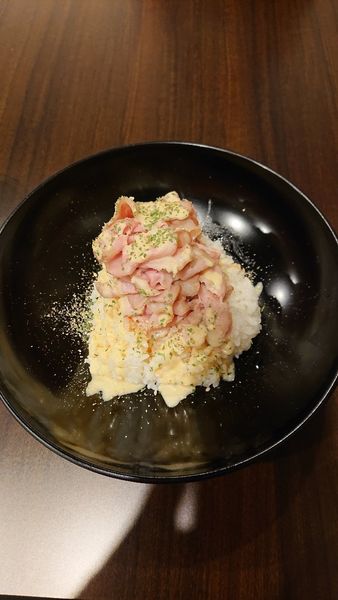 「チャーシューごはん（わさびマヨ）」@創作麺工房 鳴龍の写真