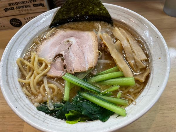 「まかないらあめん900円」@極太めん ひでまる 千波店の写真