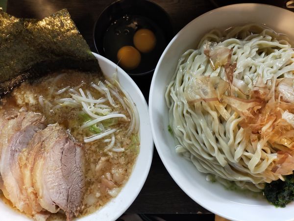 「【限定】昆布水つけ麺大1350円(700g?)あおさ100円」@豚星。の写真