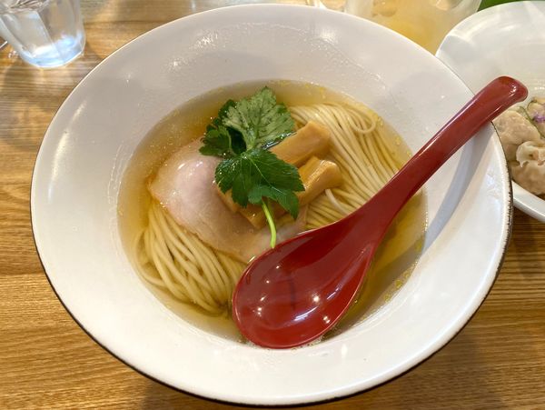「（竹）中華そば 750円 他」@自家製麺 くろ松の写真