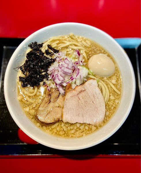 「背脂煮干らぁ麺 + 味玉」@らぁ麺処 蓮の華の写真