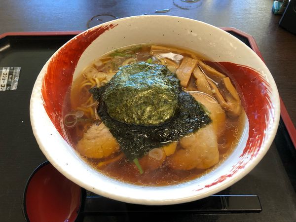 「醤油らーめん」@緑水亭の写真