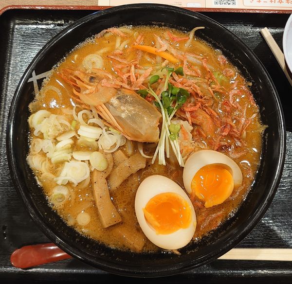 「味玉えび味噌ラーメン(1200円)」@蔵味噌ラーメン 晴っぴの写真