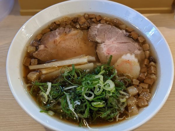 「中華そば並750円+背脂固形50円」@中華そば 喜楽 新長田店の写真