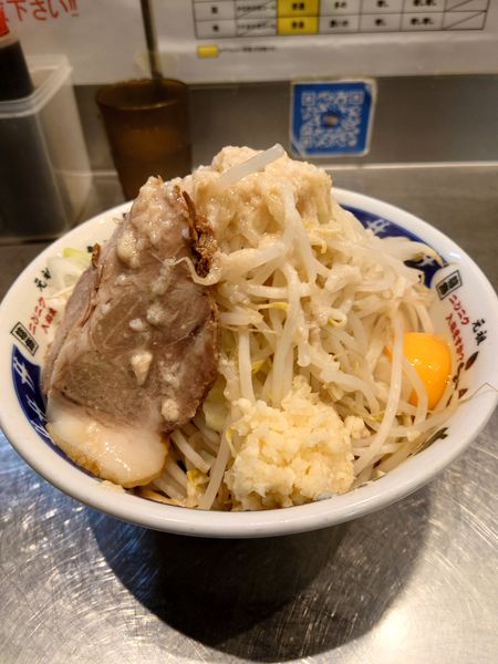 「アブラそば  野菜  ニンニク  アブラ」@らーめん大 大森店の写真